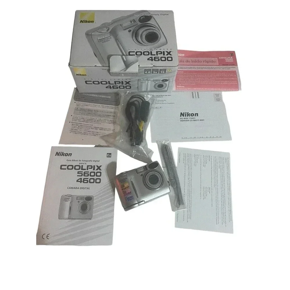 Nikon Coolpix 4600 Silver 4.0 MP 3x Optical Zoom Flash Digital Camera For Parts